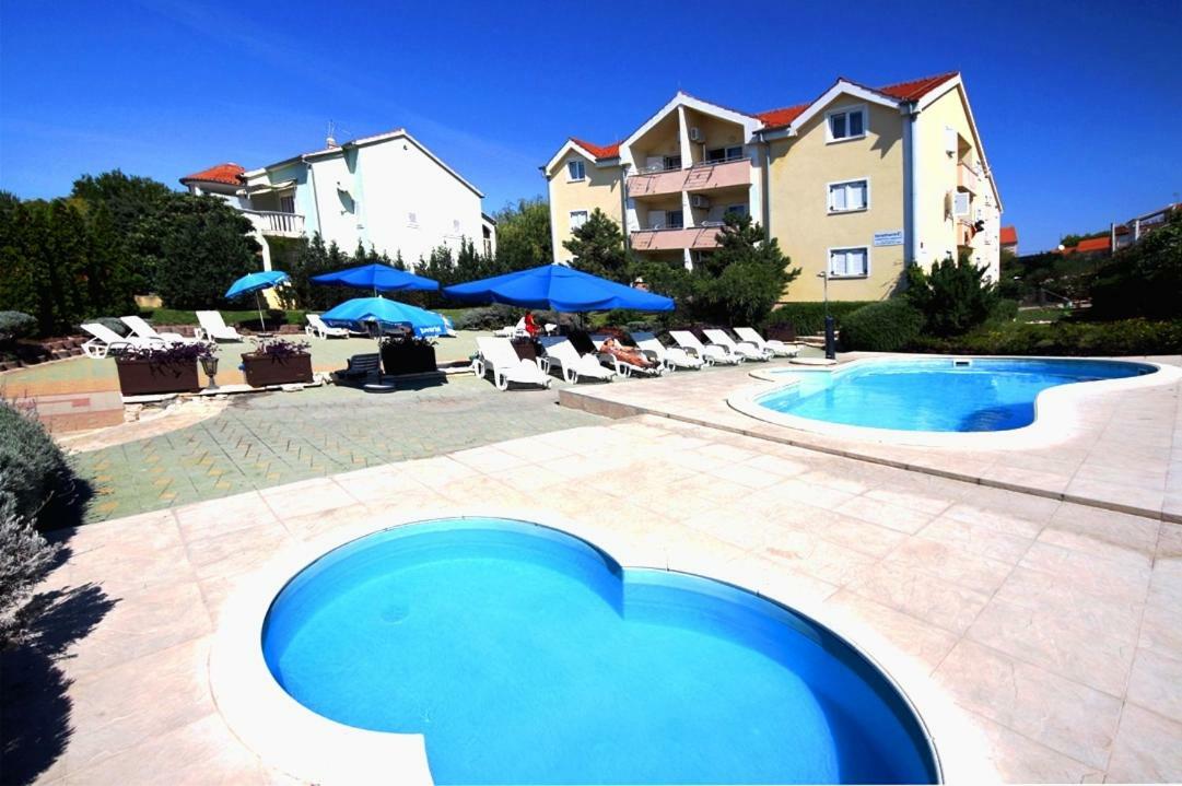 סרימה Dalmacia Apartments מראה חיצוני תמונה