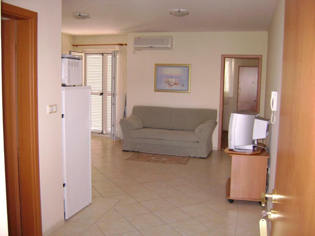 סרימה Dalmacia Apartments מראה חיצוני תמונה